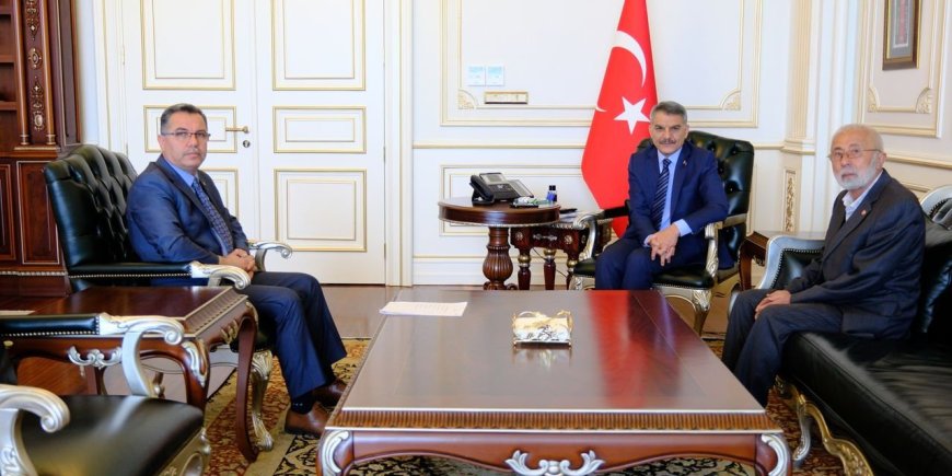 Yozgat Valisi Mehmet Ali Özkan: Vatan, bayrak ve ezan uğruna fedakârca evlatlarınızı toprağa verdiniz